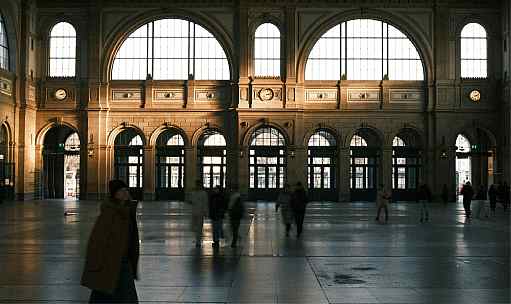 品牌洞察 - 厚海品牌资讯｜华润有巢REIT成功扩募上市；LHW迎华南首家成员；松赞昆明新总部即将启幕；中旅集团、希尔顿等多家品牌加速布局公寓市场